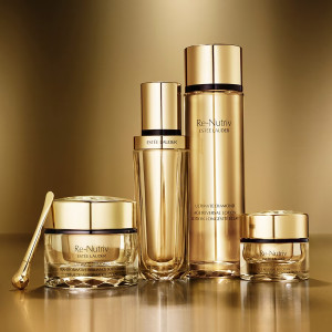 Re Nutriv Ultimate Diamond - Radiance Revealing Lotion Re Nutriv Ultimate Diamond - Radiance Revealing Lotion